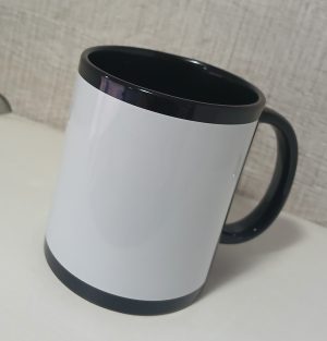 Caneca toda preta, alça interior e exterior 325ml