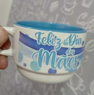 xicara de café 150 ml, alça e interior cor